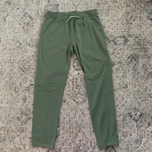 Ivivva Green Joggers
